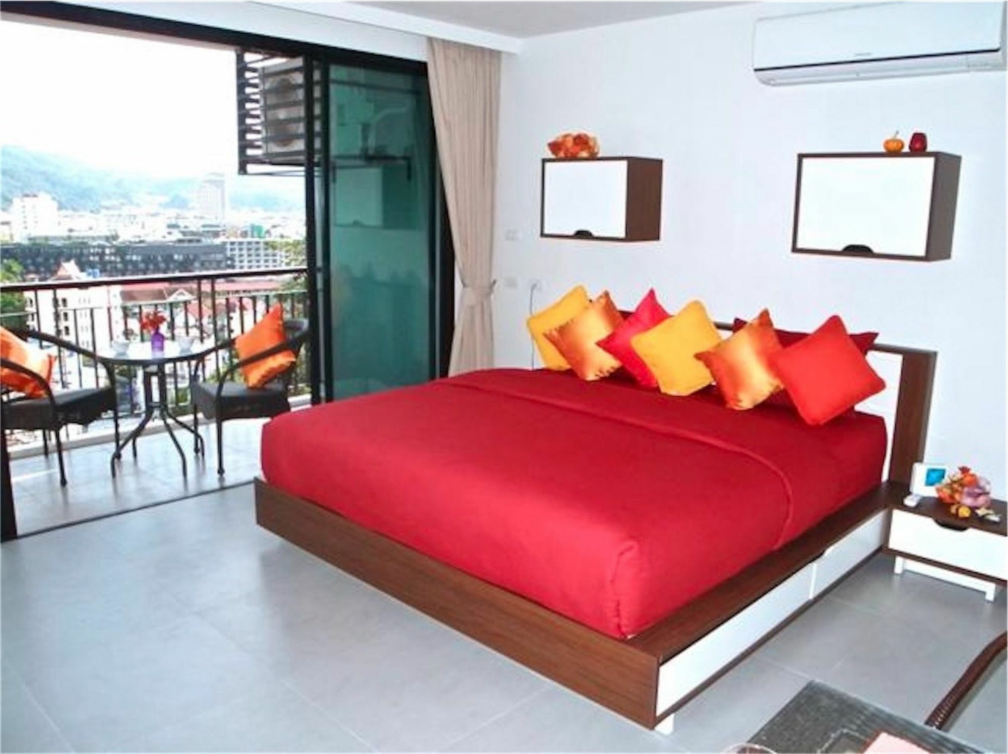 Bliss Patong 2 Bedrooms Apartment Dış mekan fotoğraf