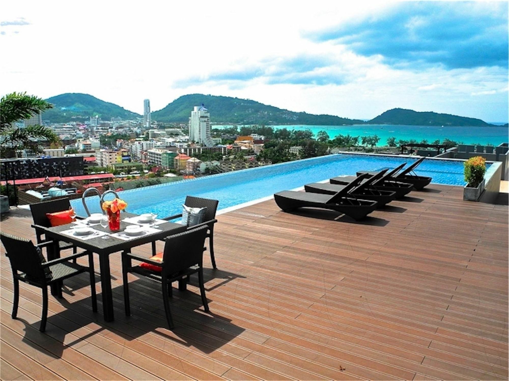 Bliss Patong 2 Bedrooms Apartment Dış mekan fotoğraf